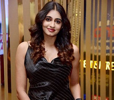 manasa chowdary|Maanasa Choudhary Movies, News, Photos, Age,。